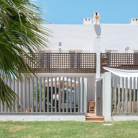 Michalete Fernando - Solo Familias Conil De La Frontera Exterior photo